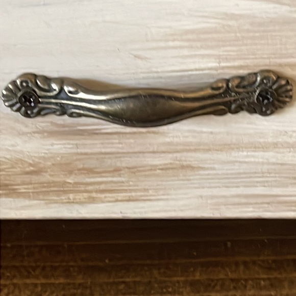 Jewelry Box. Bandsaw Box. Trinket box. One of a kind. Unisex. - Picture 10 of 12